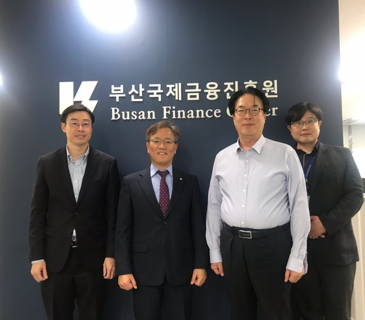 Interview with Director of Bank of Korea Busan branch office 